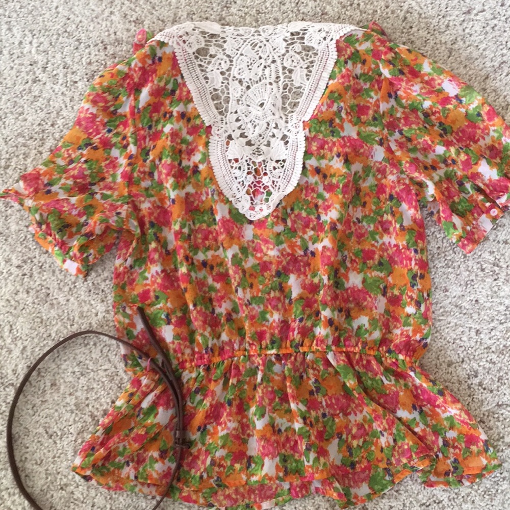 Blouse - Picture 3 of 5